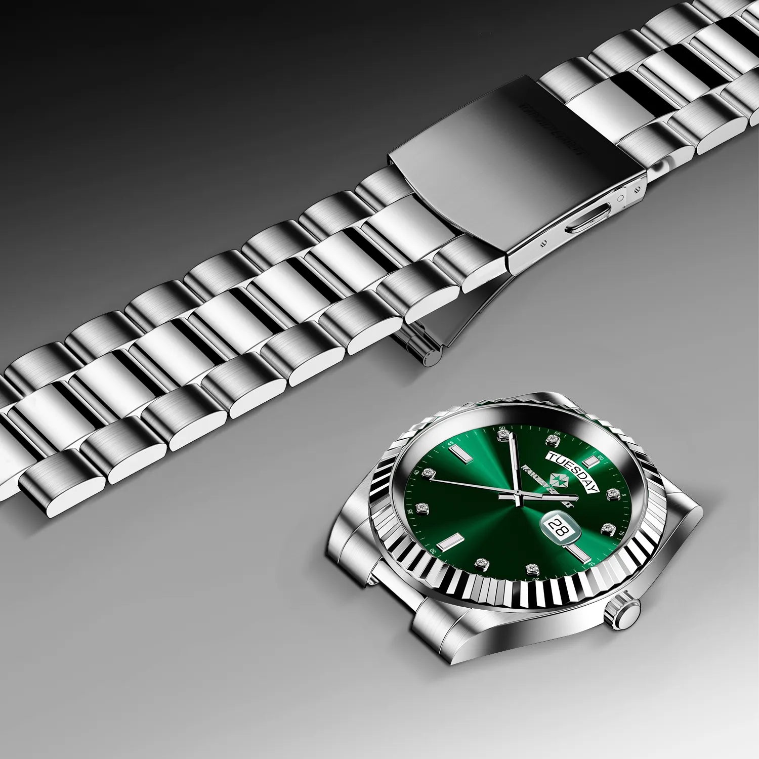 316L stainless steel refines the legend on the wrist