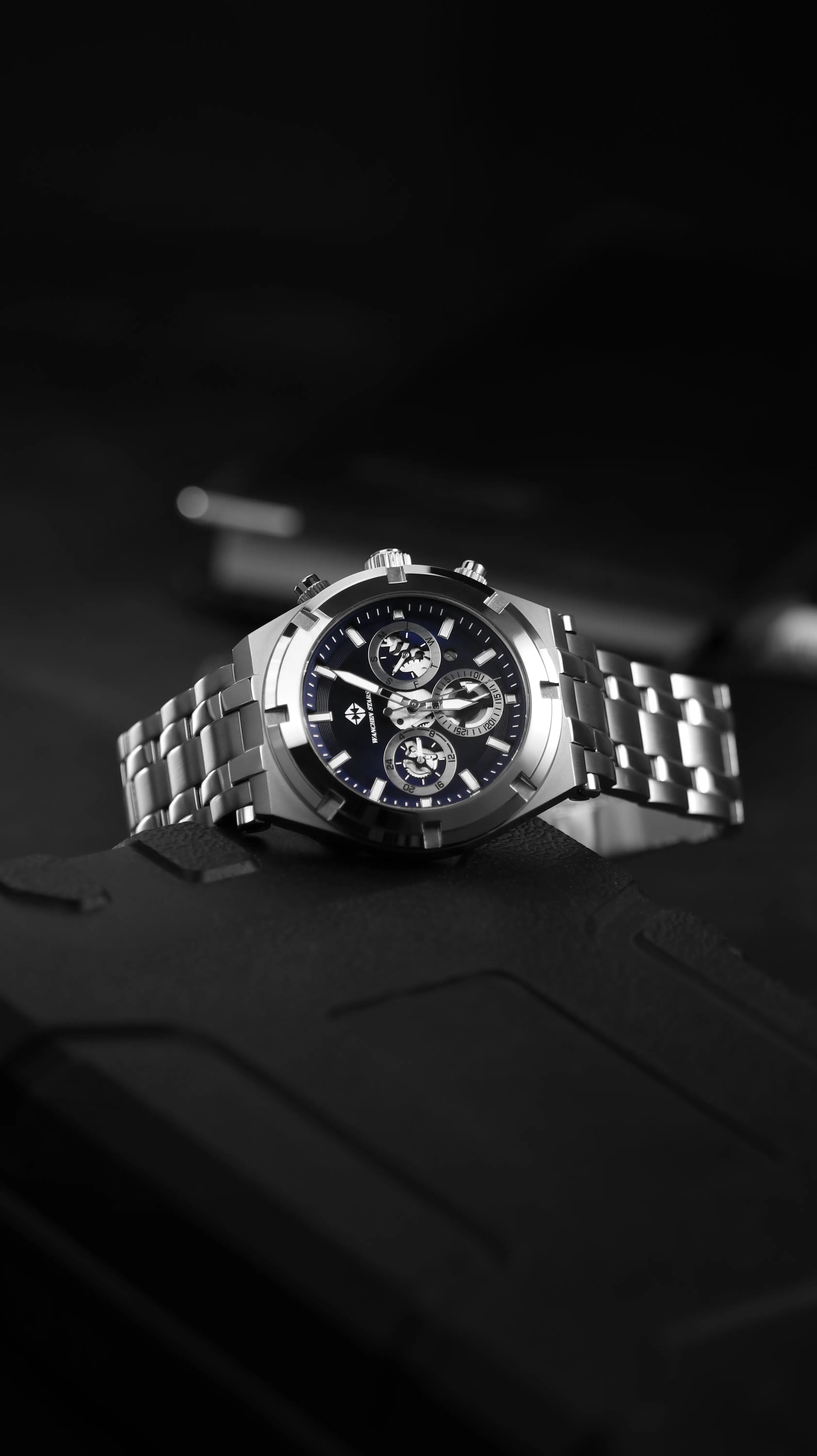 WANCHEN STARSKY Herrenmode Temperament Vielseitiges wasserdichtes modisches Armband 